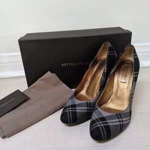 Bottega Veneta Leather and Tartan Plaid Pumps